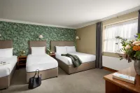 Springfield Hotel Отели в г. 