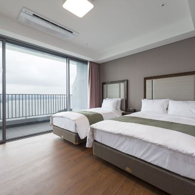 콘도 킹사이즈 침대 노블 (취사 불가) 스탠포드 호텔앤리조트 통영 쿠폰