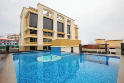 The Ocean Pearl Hotel a 