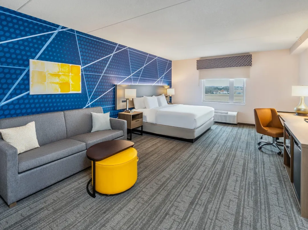 Comfort Inn  & Suites - Bradford, ON, Canada