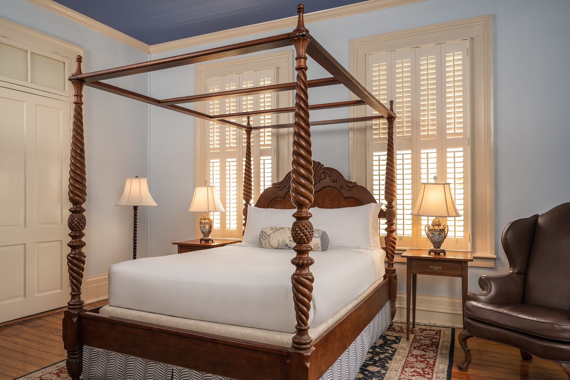 茉莉花房角大床房