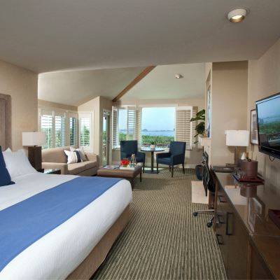 Deluxe Studio Suite, 1 King Bed With Sofa Bed, Non Smoking, Harbor View The Inn at The Tides Promo Code
