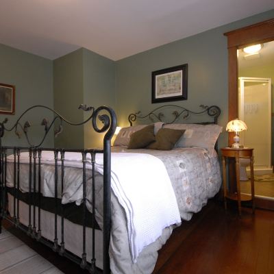 the Green Room Phoenix House B&B Promo Code