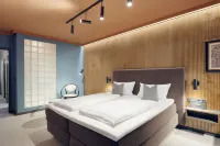آرت هوتل توتشولسكي