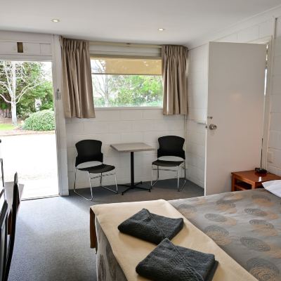 Family Room, 2 Bedrooms, 2 Bathrooms, Ground Floor Byer Fountain Motor Inn Promo Code