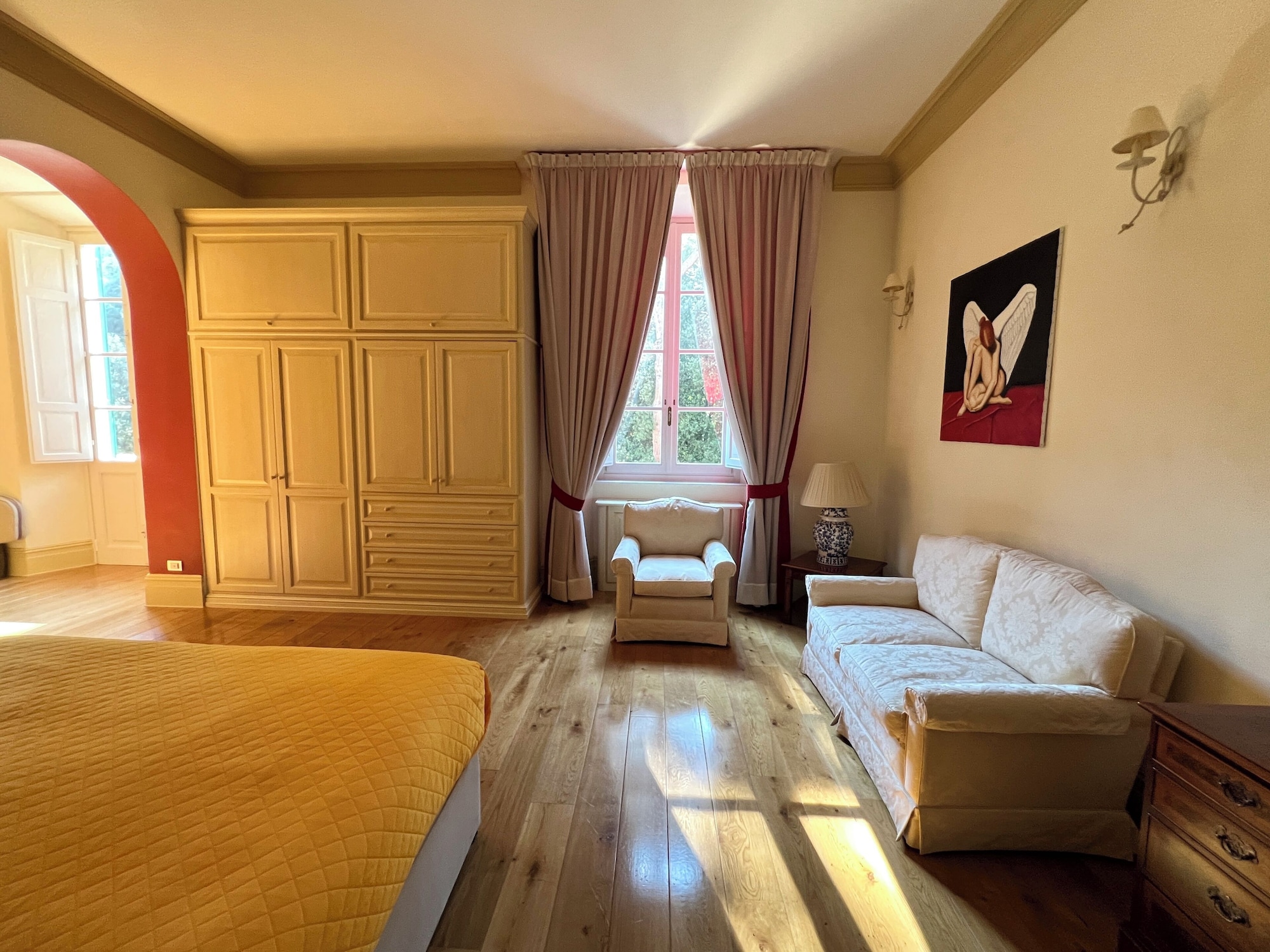 经典套房， 阳台， 山景