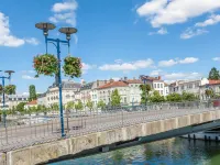 Auberge de Jeunesse - HI Verdun Hotels in Meuse
