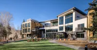 The Block Hotel & Commons Ξενοδοχεία στην πόλη 
