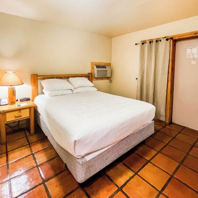 Standard Queen Room-Pet Friendly Big Horn Lodge Promo Code