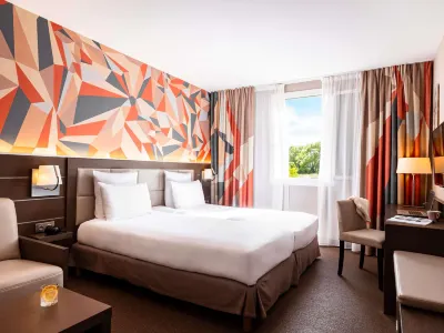 Hôtel Mercure Omaha Beach のホテル