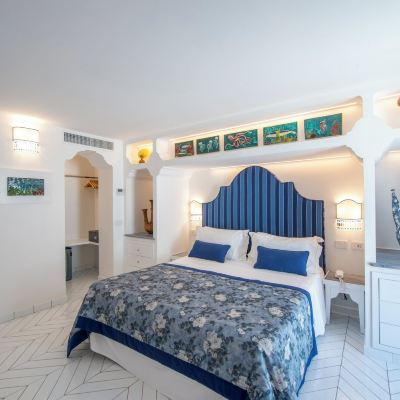 Junior Suite with Sea View Patio and Outdoor Jacuzzi Hotel Onda Verde Promo Code