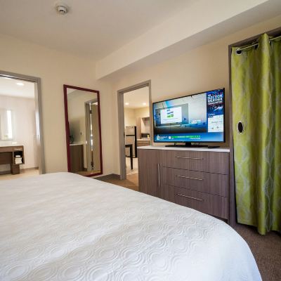 One-Bedroom Queen Suite-Non-Smoking Home2 Suites by Hilton Oklahoma City NW Expressway Promo Code
