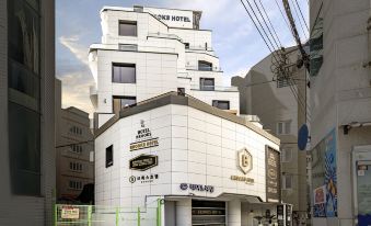 Busan Songjeong Brooks Hotel