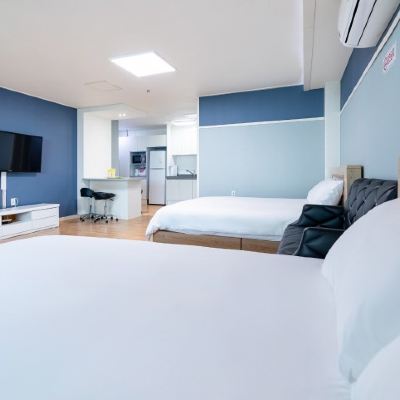 Room 203 (Two Beds, Individual Barbecue) 거제도 아쿠아리우스두모 (세스코안전펜션) 쿠폰