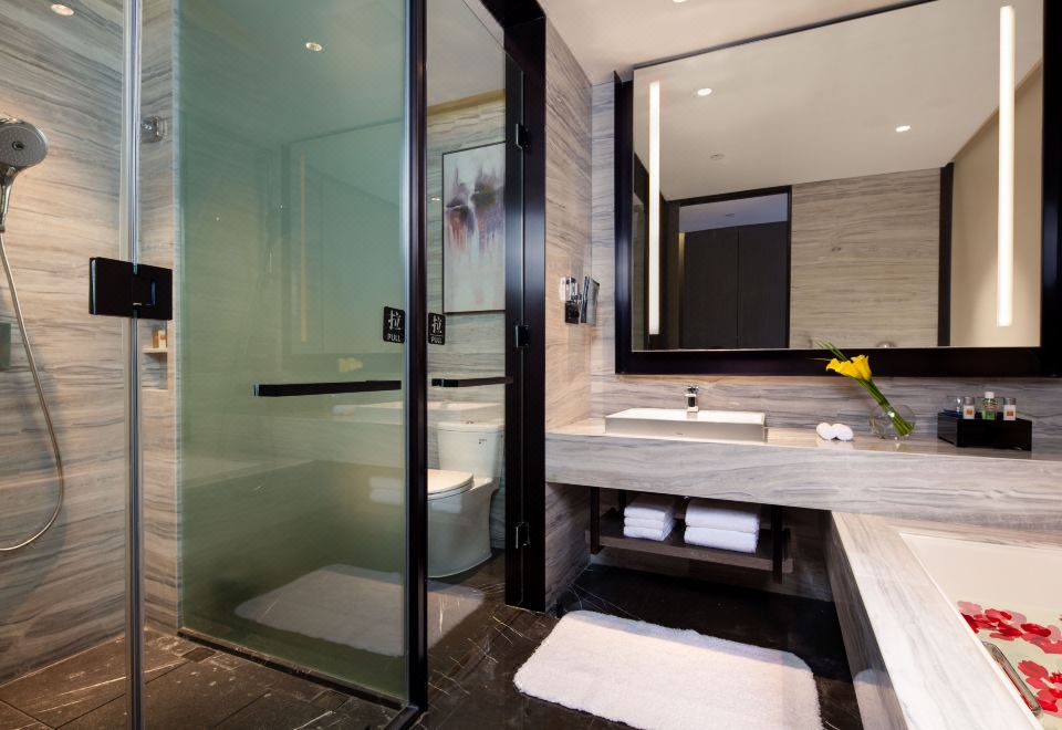 Crowne Plaza KunshanSuperior Room (2 Beds)