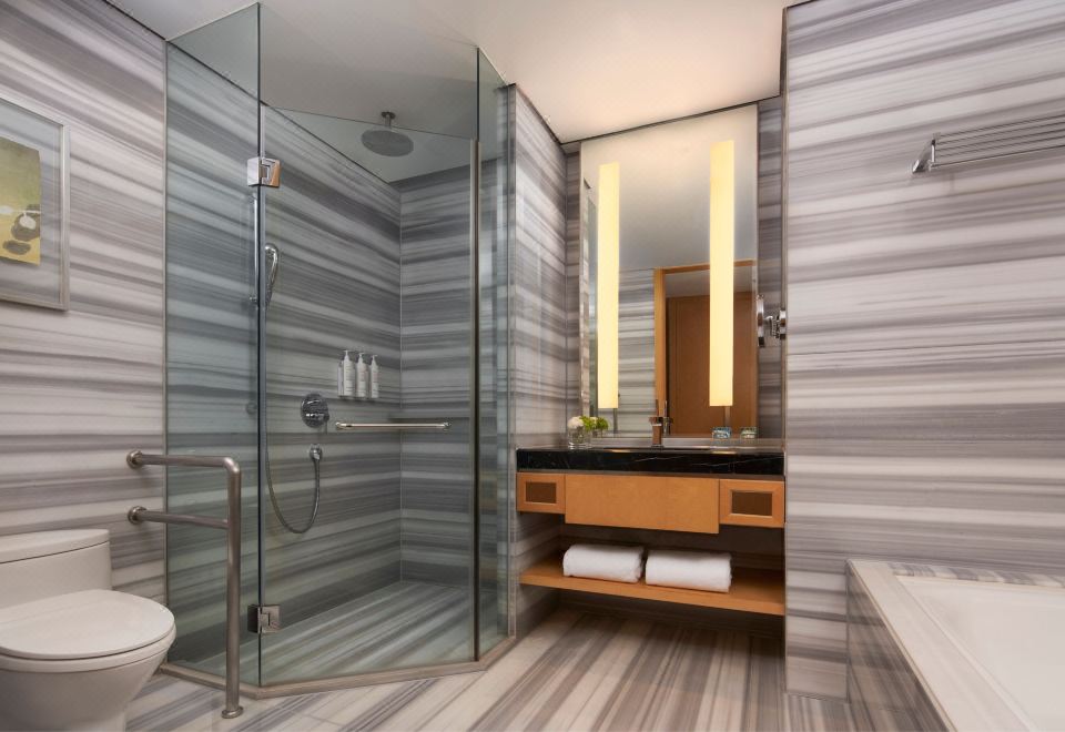 豪華江景大床房