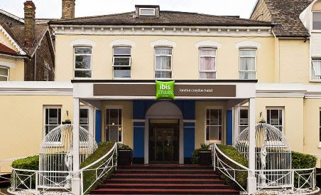 Croydon Hotel