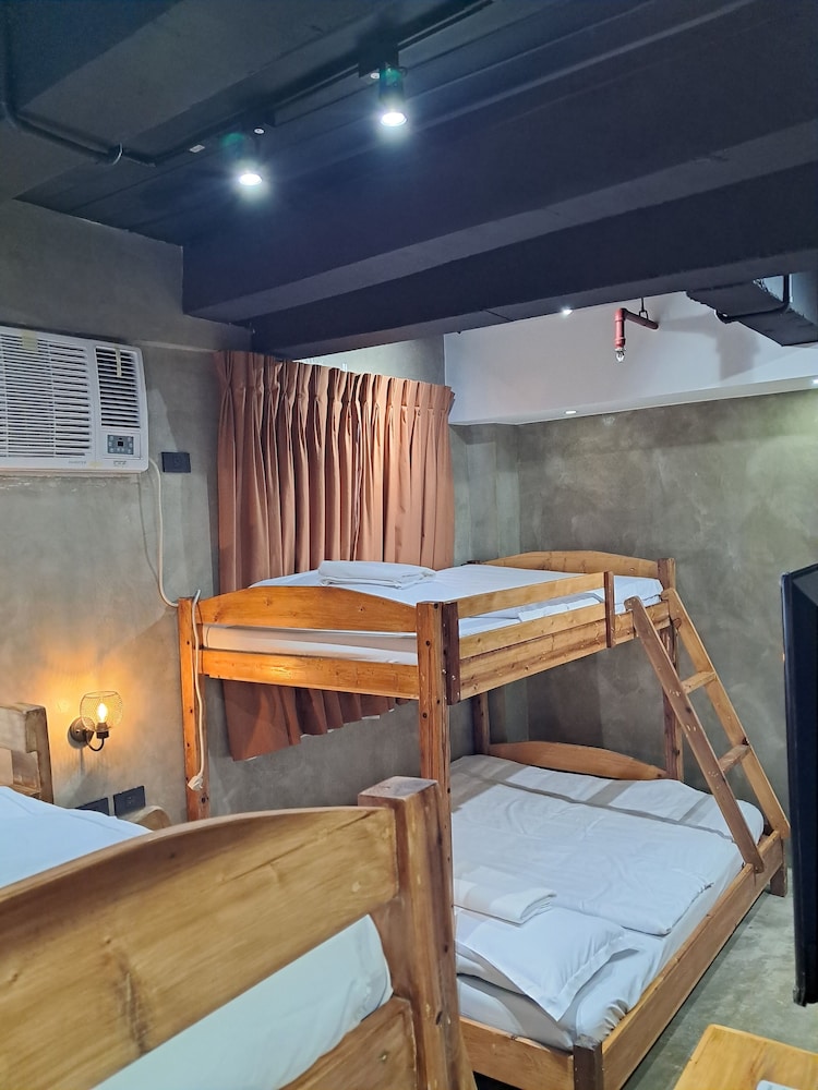Family Twin Room