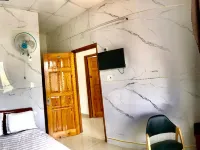 NHA NGHi Anh Sang Hotels in Duc Trong