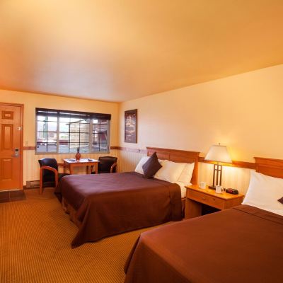 European Double Queen Cousin's Country Inn Promo Code