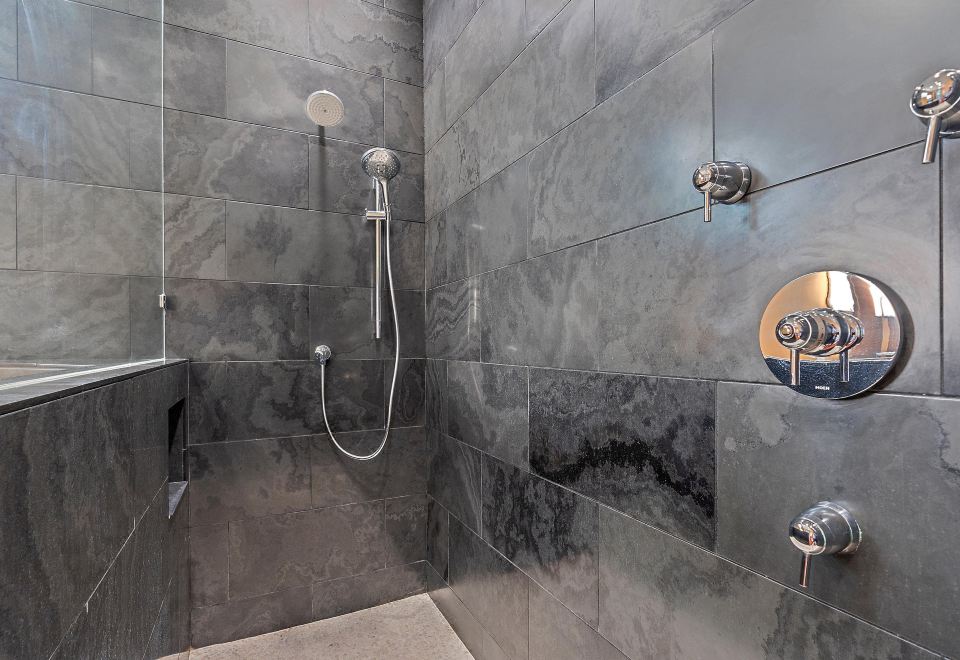 私人鹽水泳池和室內壁爐-華麗的休閑度假屋