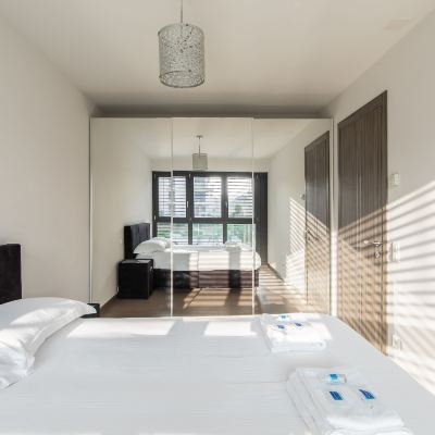 One-Bedroom Apartment Lucy Promo Code