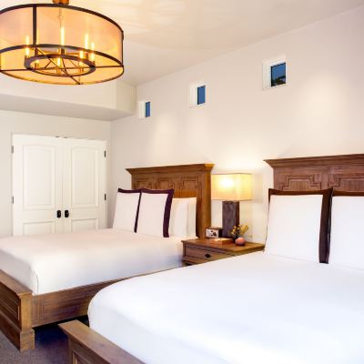Deluxe Room, 2 Queen Beds, Courtyard View North Block Hotel Promo Code