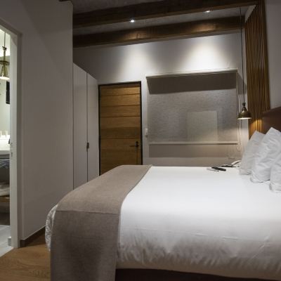 Standard Queen Room Hotel Madi Promo Code