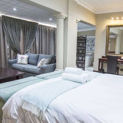 Honeymoon Suite Border Hotel Promo Code