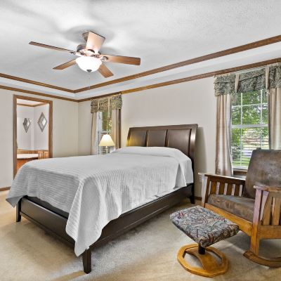 Family House, 3 Bedrooms, Kitchen, Partial Lake View Lakeview on The Lake Promo Code