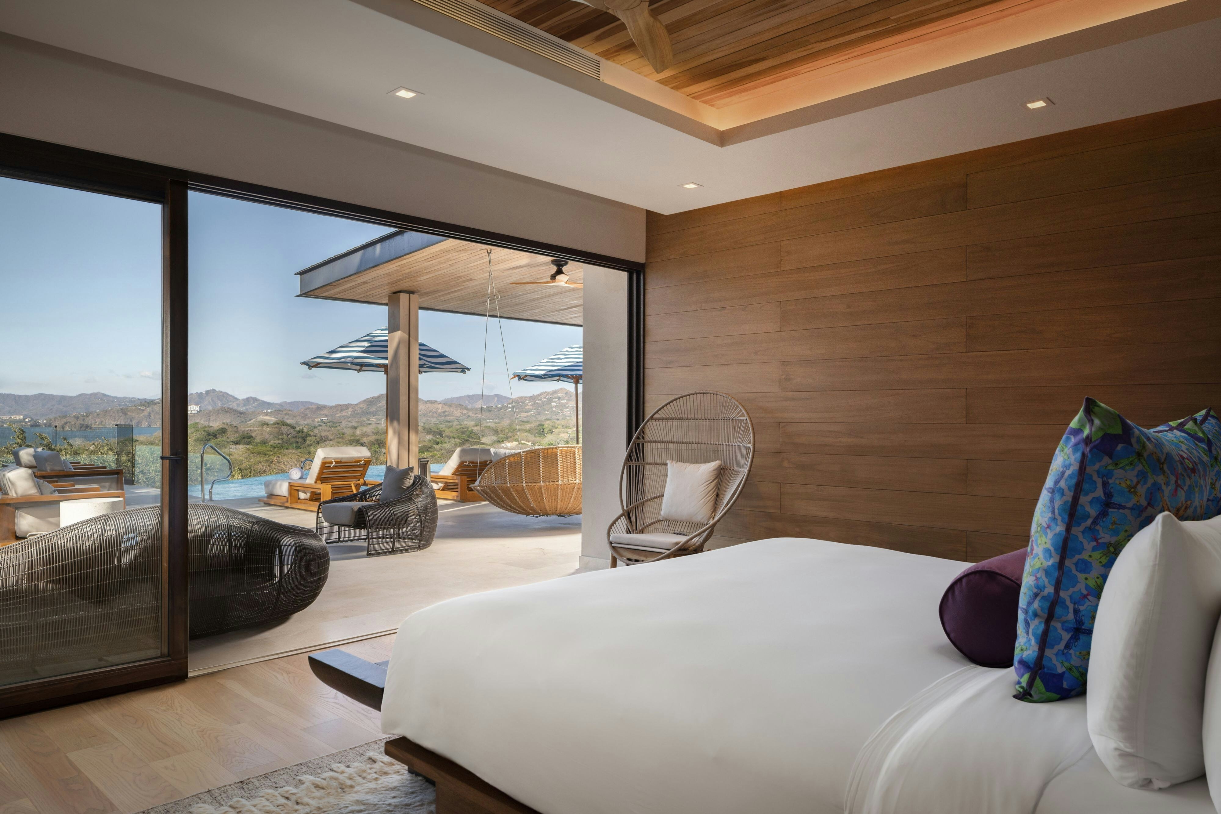 四臥室公寓，海景，私人泳池