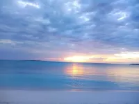 960 Sq. ft  Beach  Front Villa located in Steventon, Exuma,  Bahamas . Hotels in Steventon