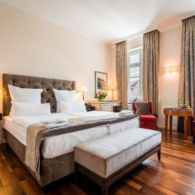Business Double Room Deidesheimer Hof Promo Code