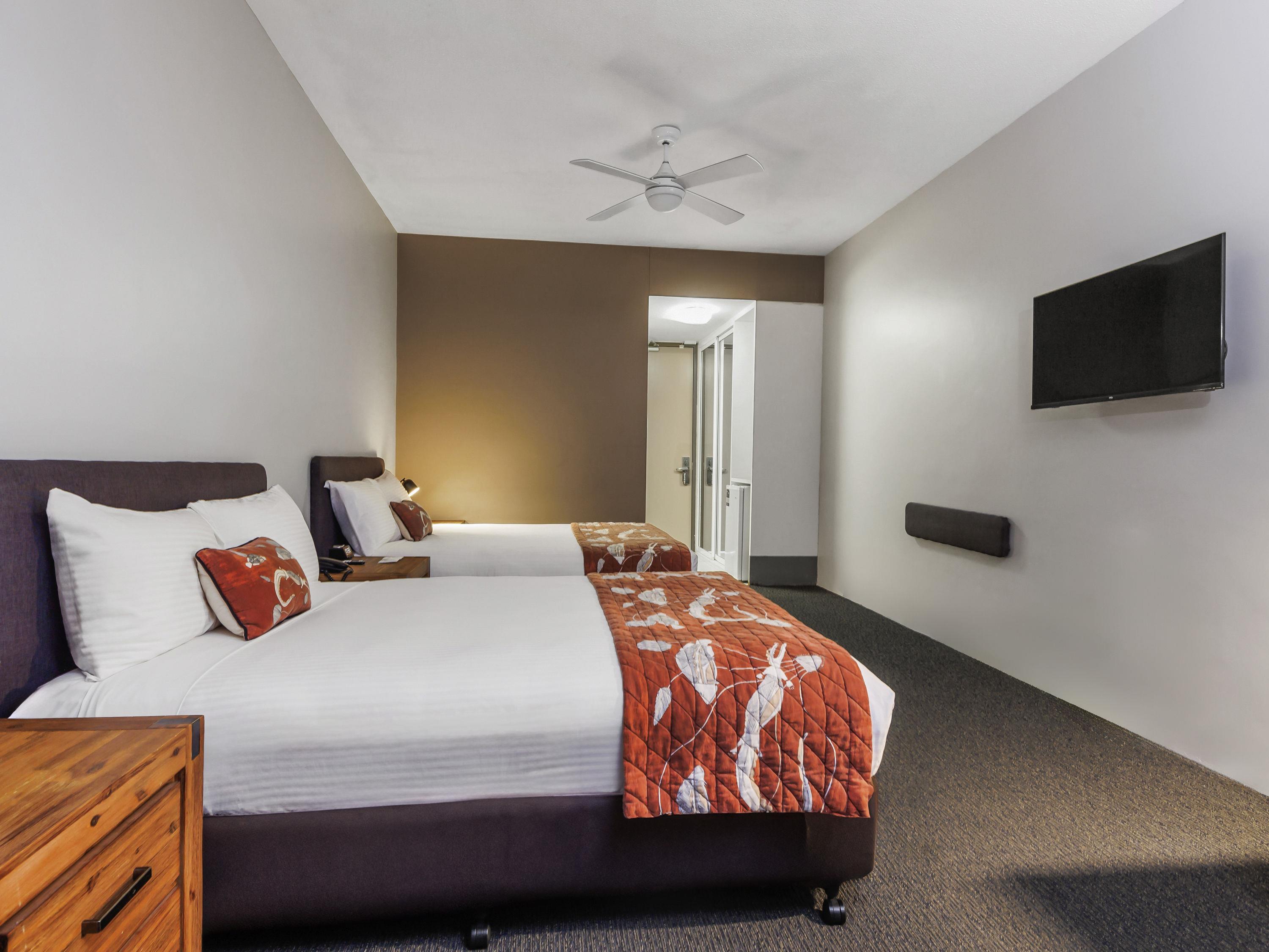 庭院两张双人床房