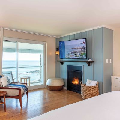 Premium Oceanfront King Ada Cliff House Maine Promo Code