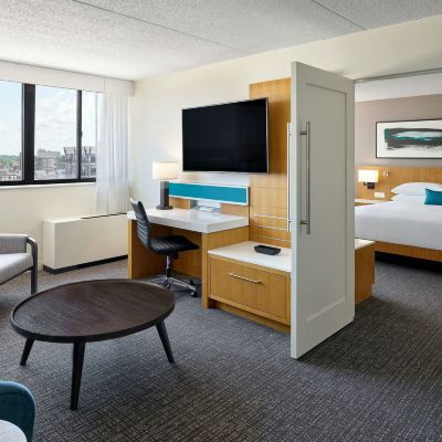 One Bedroom King Suite Delta Hotels by Marriott Muskegon Convention Center Promo Code
