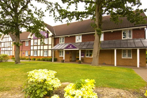 Premier Inn London Gatwick Airport East