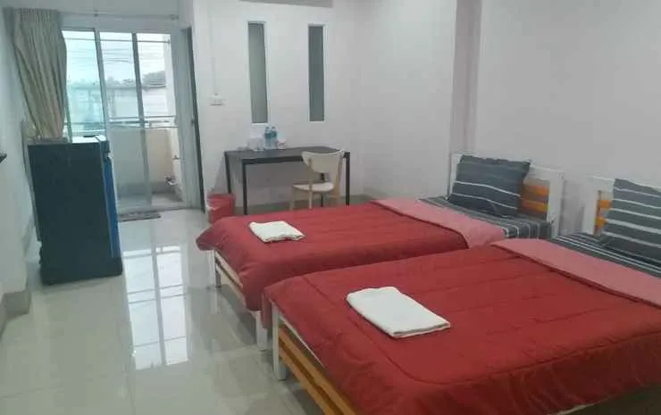 ห้องมาตรฐานเตียงแฝดพร้อมเครื่องปรับอากาศ