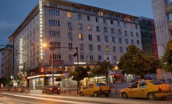 Slavyanska Beseda Hotel