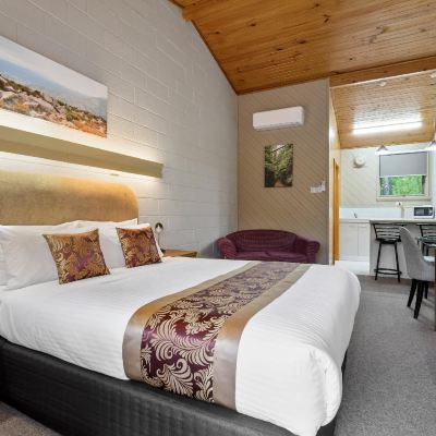 Executive Double Room Gold Rush Inn Promo Code