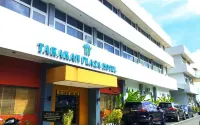 Hotel Tarakan Plaza Hotels in 