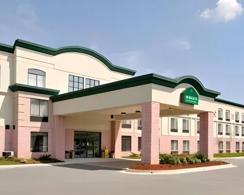 Holiday Inn Express & Suites MOBILE – I-65 by IHG Hotels in Mobile