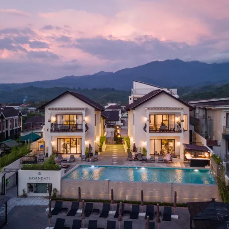 Bayandati Resort