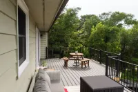 Whole Home Rental on the Island-Perfect Location with Private Heated Pool!
