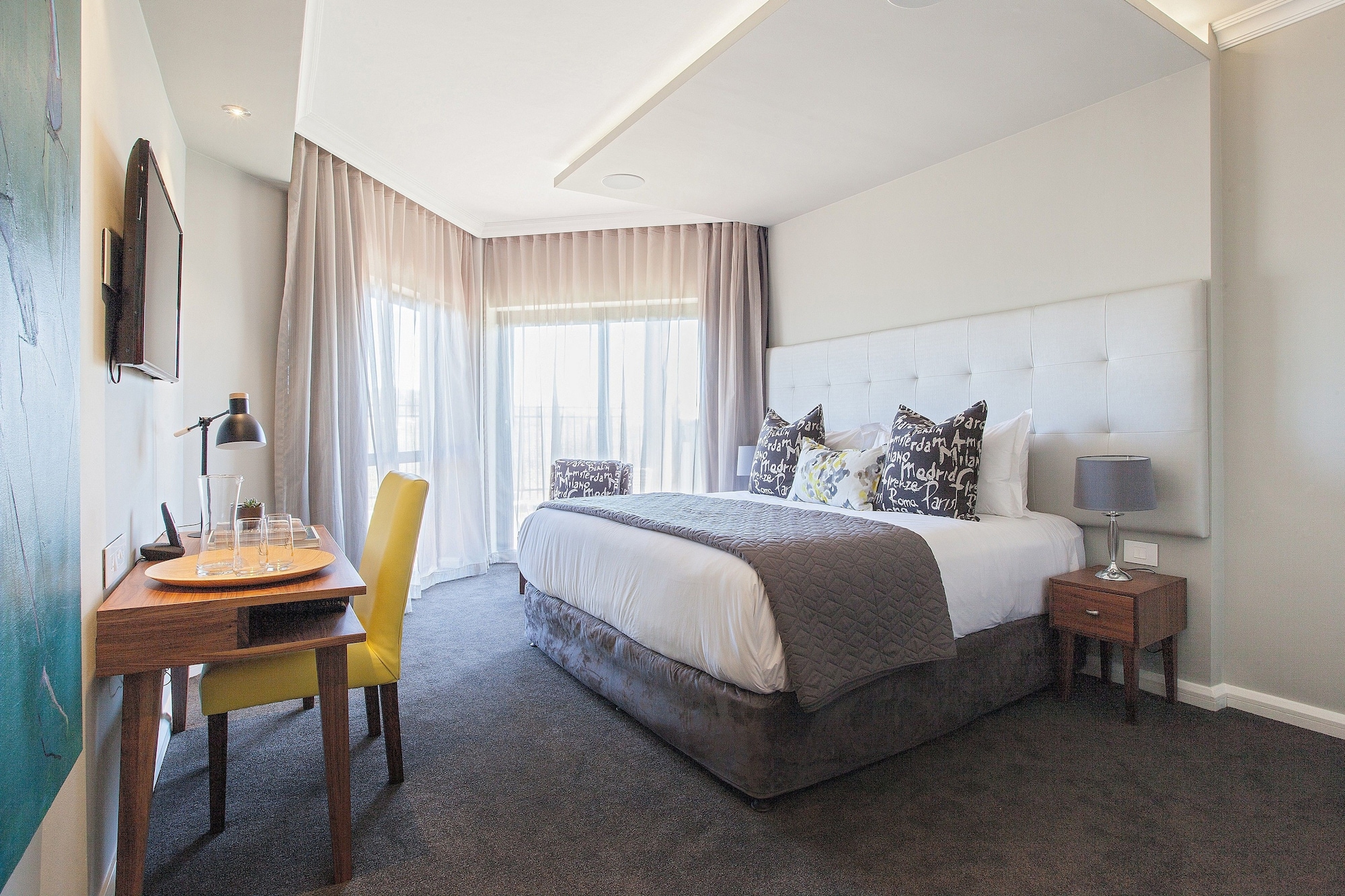 豪华双人或双床房