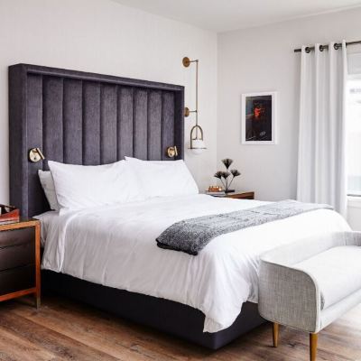Accessible King Room with Bathtub The Blake Hotel Promo Code