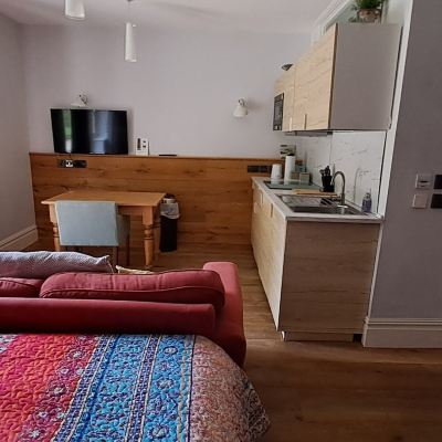 Studio The Kingsley at Eversley Promo Code