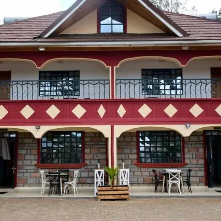 Lux Suites Elgon View Holiday House