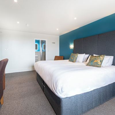 Superior Double Room Springfield Hotel and Restaurant Promo Code