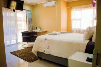 WoodMead Guest House & Events Hotels in 